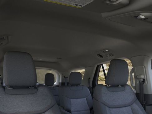New 2026 Ford Explorer Active image 23
