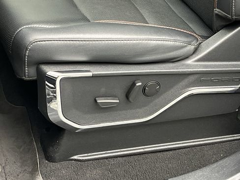 Used 2023 Ford F250 Lariat w/ Lariat Ultimate Package image 12