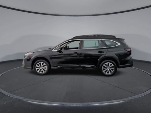 Certified 2023 Subaru Outback image 5