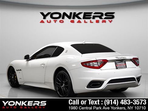 Used 2018 Maserati GranTurismo Sport image 4