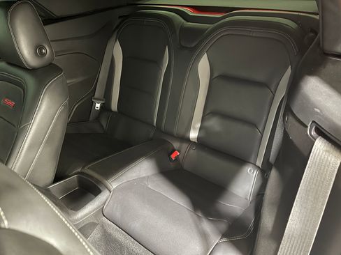 Used 2020 Chevrolet Camaro SS RWD image 28