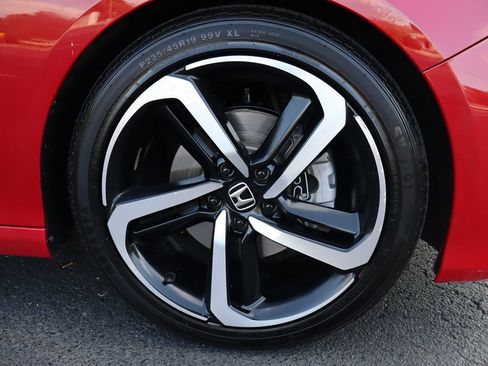Used 2019 Honda Accord Sport image 43