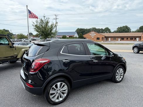 Used 2018 Buick Encore Preferred FWD image 5