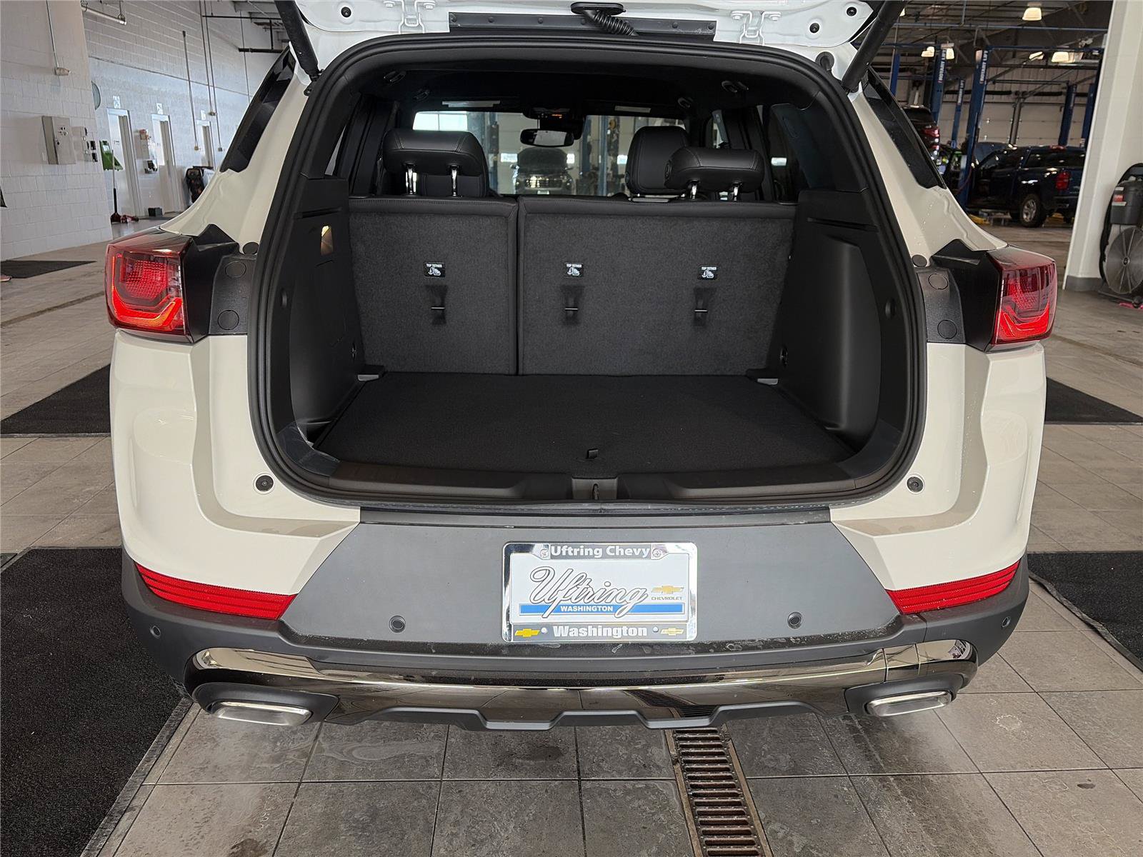 New 2026 Chevrolet TrailBlazer ACTIV w/ Convenience Package AWD/4WD image 5