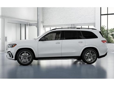 New 2026 Mercedes-Benz GLS 450 4MATIC image 35