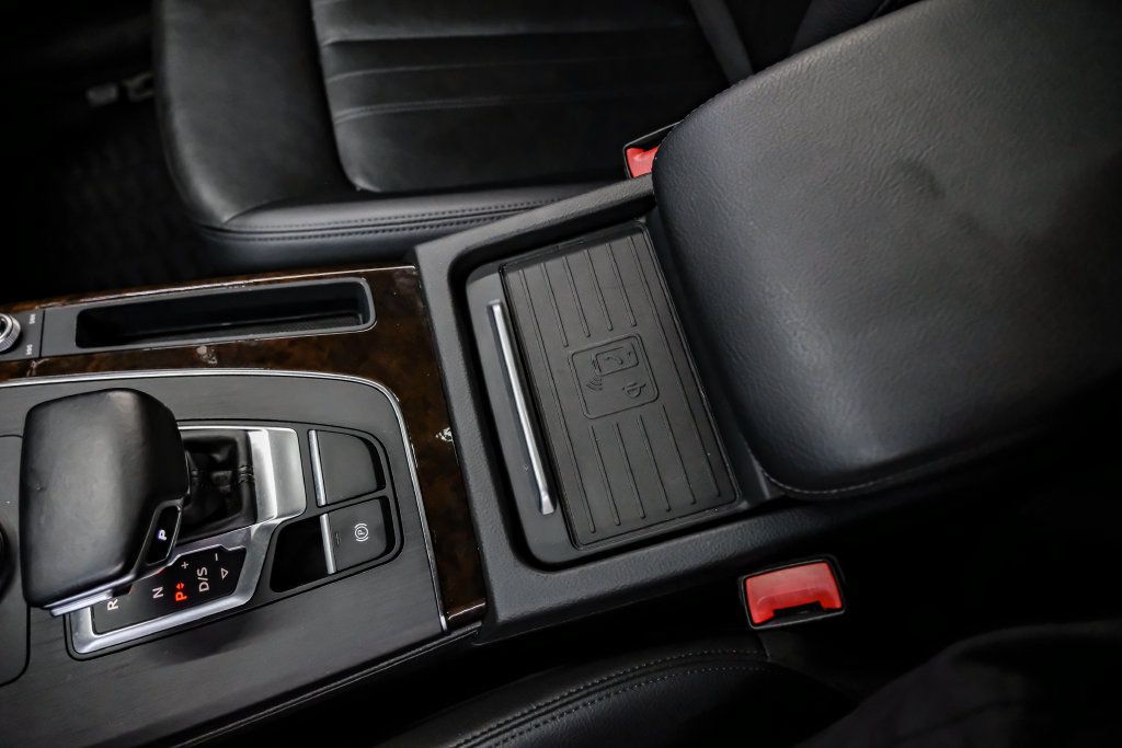Used 2020 Audi Q5 2.0T Premium AWD/4WD image 26