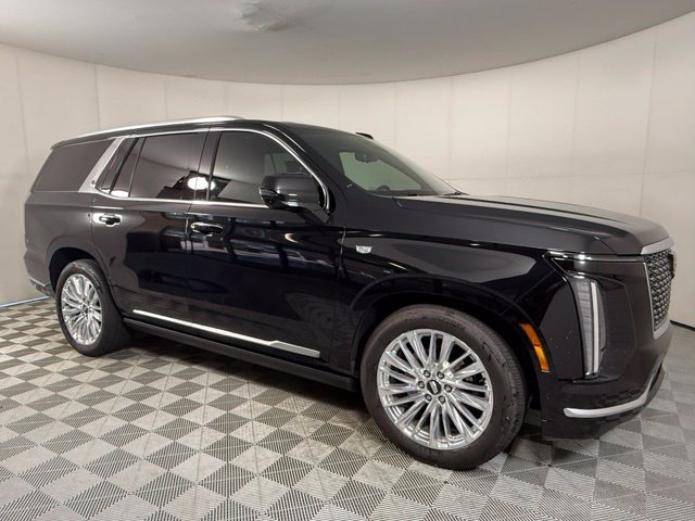 Used 2026 Cadillac Escalade Luxury w/ Touring Package AWD/4WD image 10