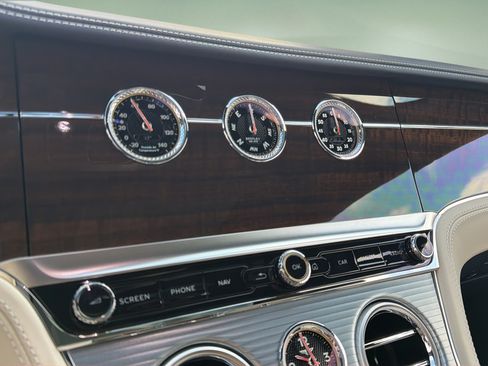 New 2026 Bentley Continental GT AWD/4WD image 34