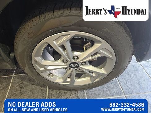 Used 2023 Hyundai Kona SEL w/ Convenience Package FWD image 8