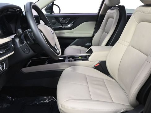 New 2026 Lincoln Corsair Reserve image 11