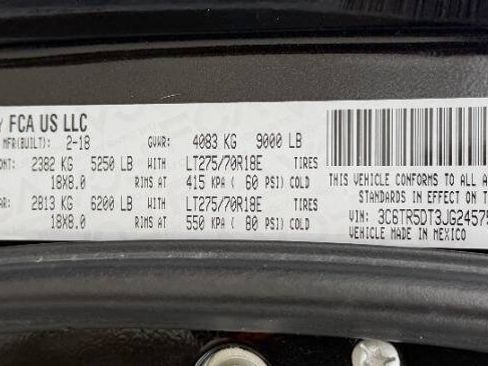 Used 2018 RAM 2500 SLT image 11