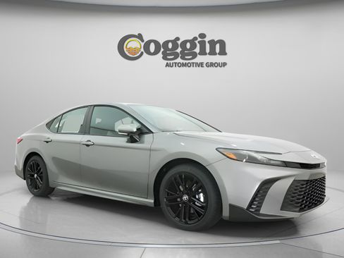 New 2026 Toyota Camry SE FWD image 24