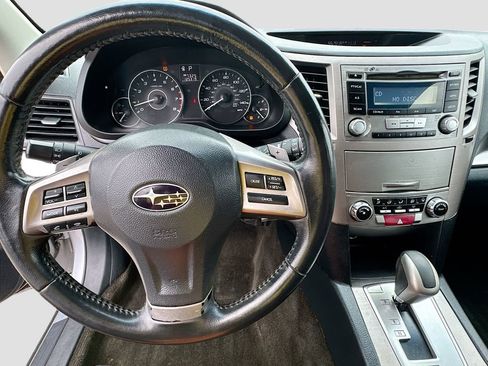 Used 2012 Subaru Outback 2.5i Premium image 13