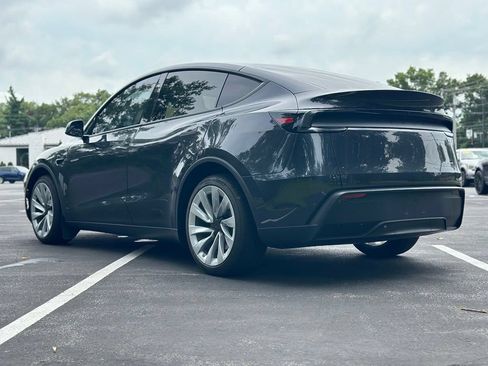 Used 2026 Tesla Model Y Long Range AWD/4WD image 5