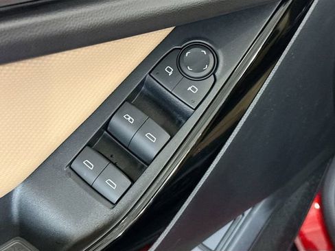 New 2026 Chevrolet Equinox ACTIV w/ Safety and Technology Package FWD image 19