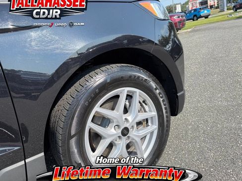 Used 2023 Ford Edge SEL AWD/4WD image 11