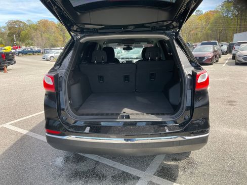 Used 2020 Chevrolet Equinox LT image 22