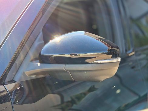 Used 2021 Ford Mustang Mach-E Premium image 10