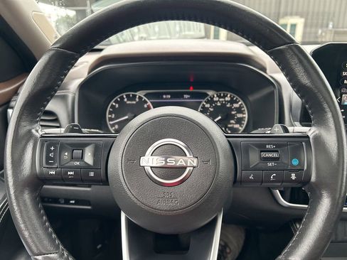 Certified 2023 Nissan Rogue SL w/ SL Premium Package FWD image 18
