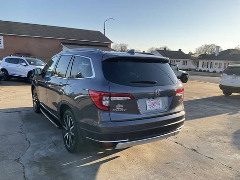 Used 2019 Honda Pilot Touring image 4