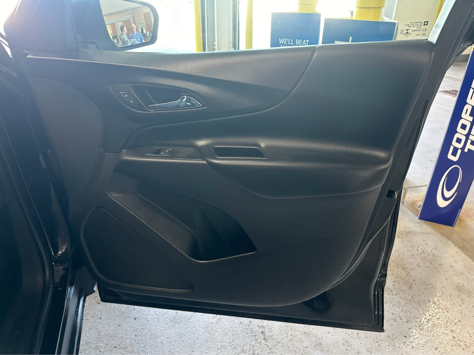Used 2022 Chevrolet Equinox LT AWD/4WD image 31
