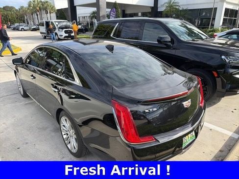 Used 2018 Cadillac XTS Luxury image 11