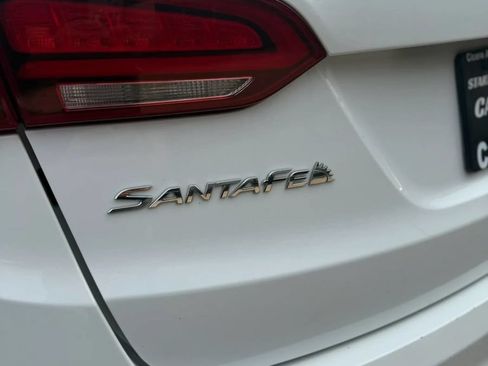 Used 2018 Hyundai Santa Fe Sport AWD/4WD image 8