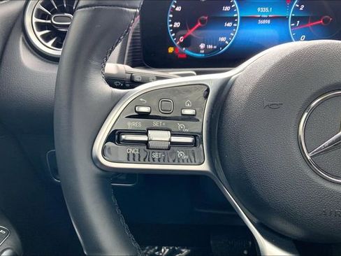 Certified 2023 Mercedes-Benz GLB 250 4MATIC image 20