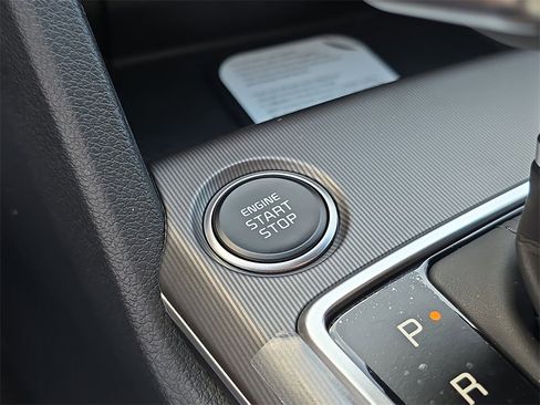 New 2026 Kia Sportage EX image 32