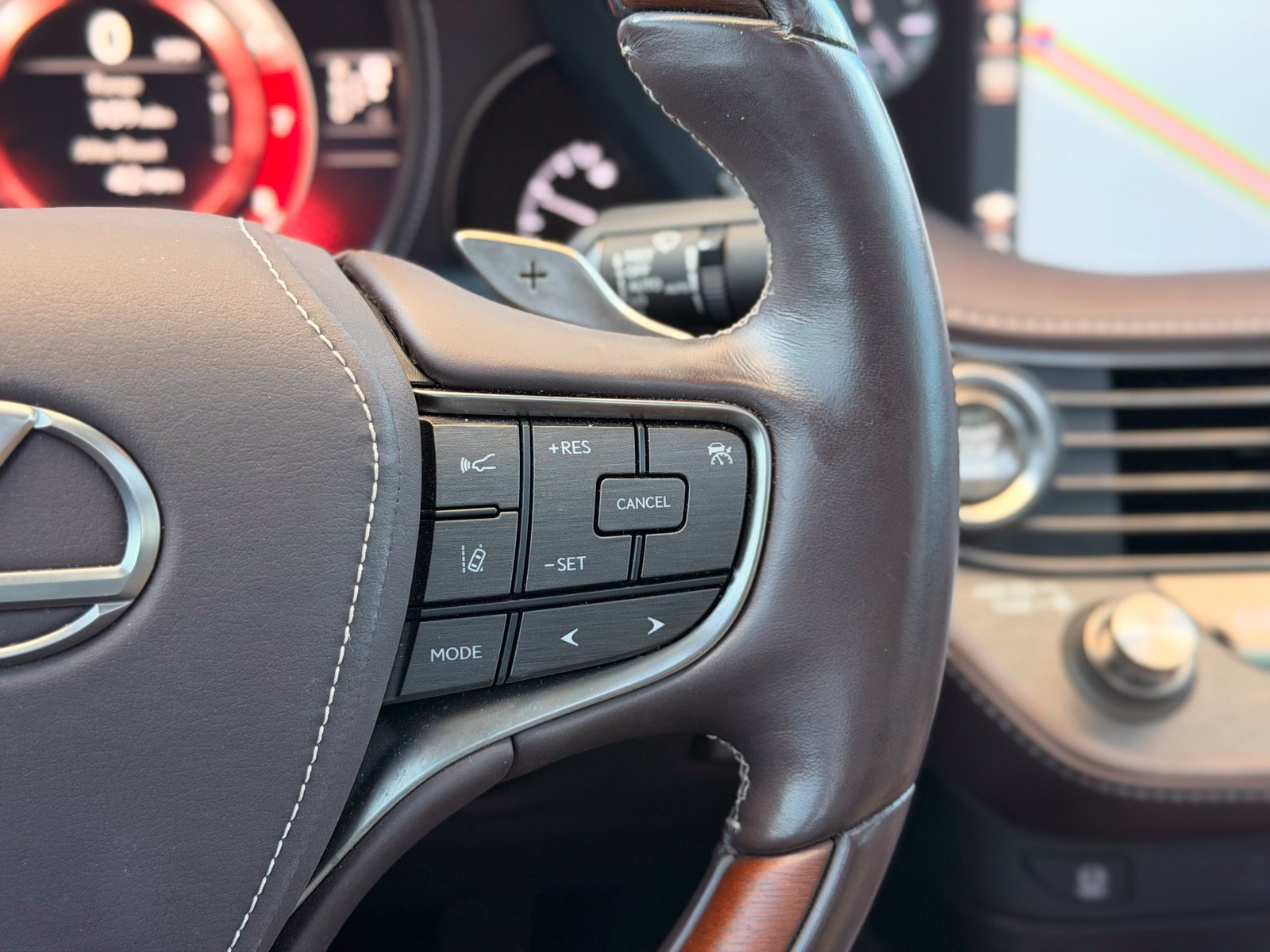 Used 2020 Lexus LS 500 w/ Interior Upgrade Package RWD image 53