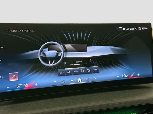 New 2026 BMW 330i Sedan w/ M Sport Package image 15