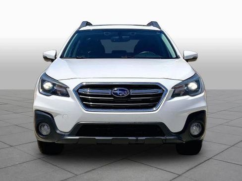 Used 2019 Subaru Outback 2.5i Limited w/ Popular Package #2 AWD/4WD image 4