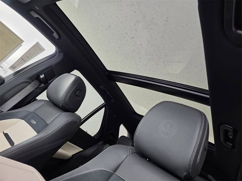 New 2026 Mercedes-Benz GLE 53 AMG 4MATIC image 9