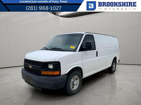 Used 2016 Chevrolet Express 2500 RWD image 1