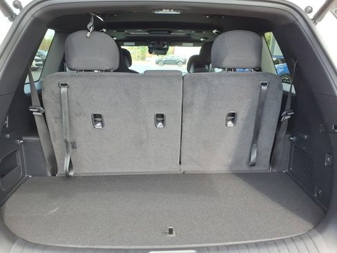 New 2027 Kia Telluride S image 8