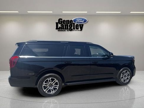 Used 2025 Ford Expedition Max Active AWD/4WD image 18