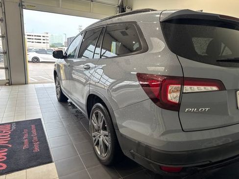 Used 2022 Honda Pilot Sport image 6