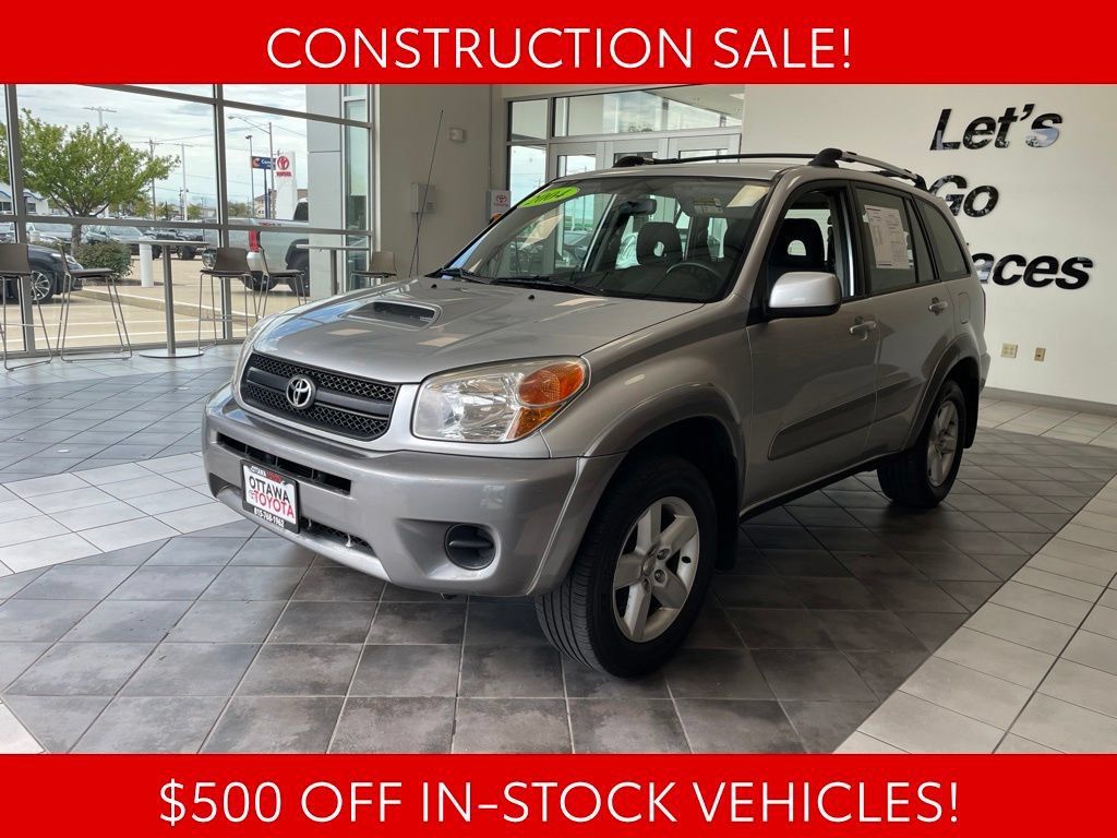 Used 2004 Toyota RAV4 4WD image 2