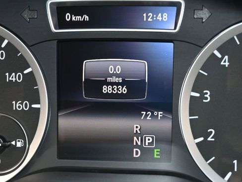 Used 2017 INFINITI QX30 Sport w/ Sport Leather Package image 31