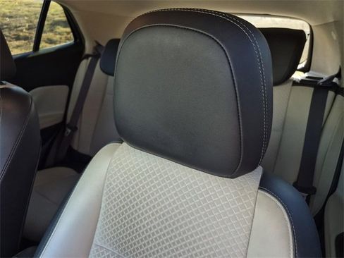 Used 2018 Buick Encore Preferred image 19