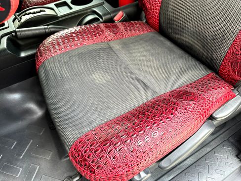 Used 2013 Toyota FJ Cruiser 2WD image 31