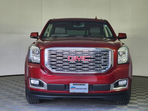 Used 2018 GMC Yukon Denali AWD/4WD image 2