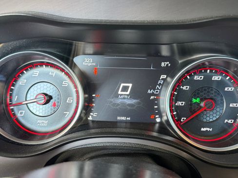 Used 2022 Dodge Charger SXT RWD image 14