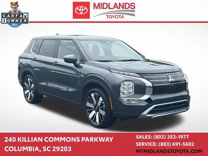 Used 2025 Mitsubishi Outlander SE