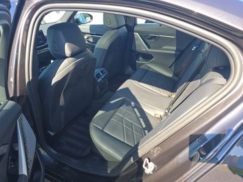 Used 2026 BMW 530i xDrive AWD/4WD image 13