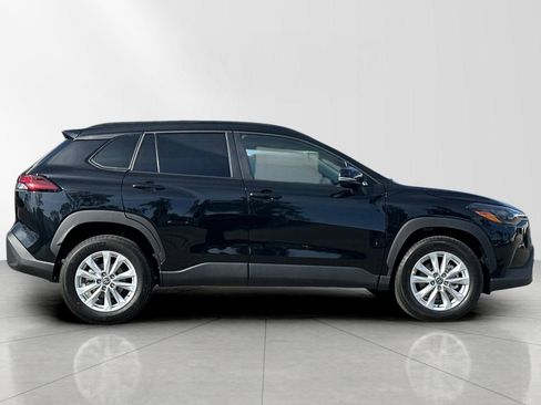 New 2026 Toyota Corolla Cross LE image 2