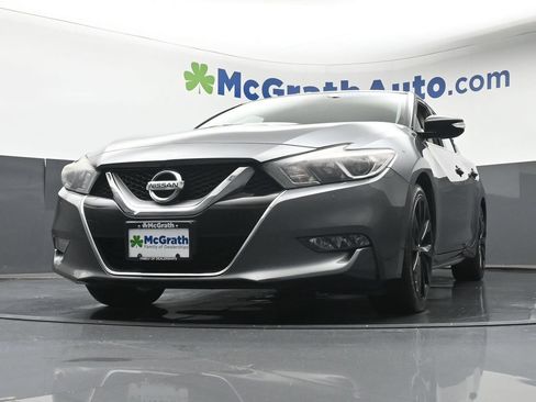 Used 2017 Nissan Maxima SR w/ Midnight Edition FWD image 7