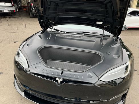 Used 2022 Tesla Model S image 24
