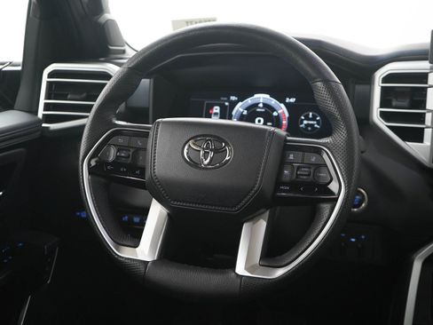 Used 2023 Toyota Tundra Platinum AWD/4WD image 17