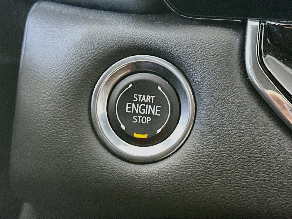 Used 2025 GMC Canyon Elevation w/ Technology Package RWD image 27